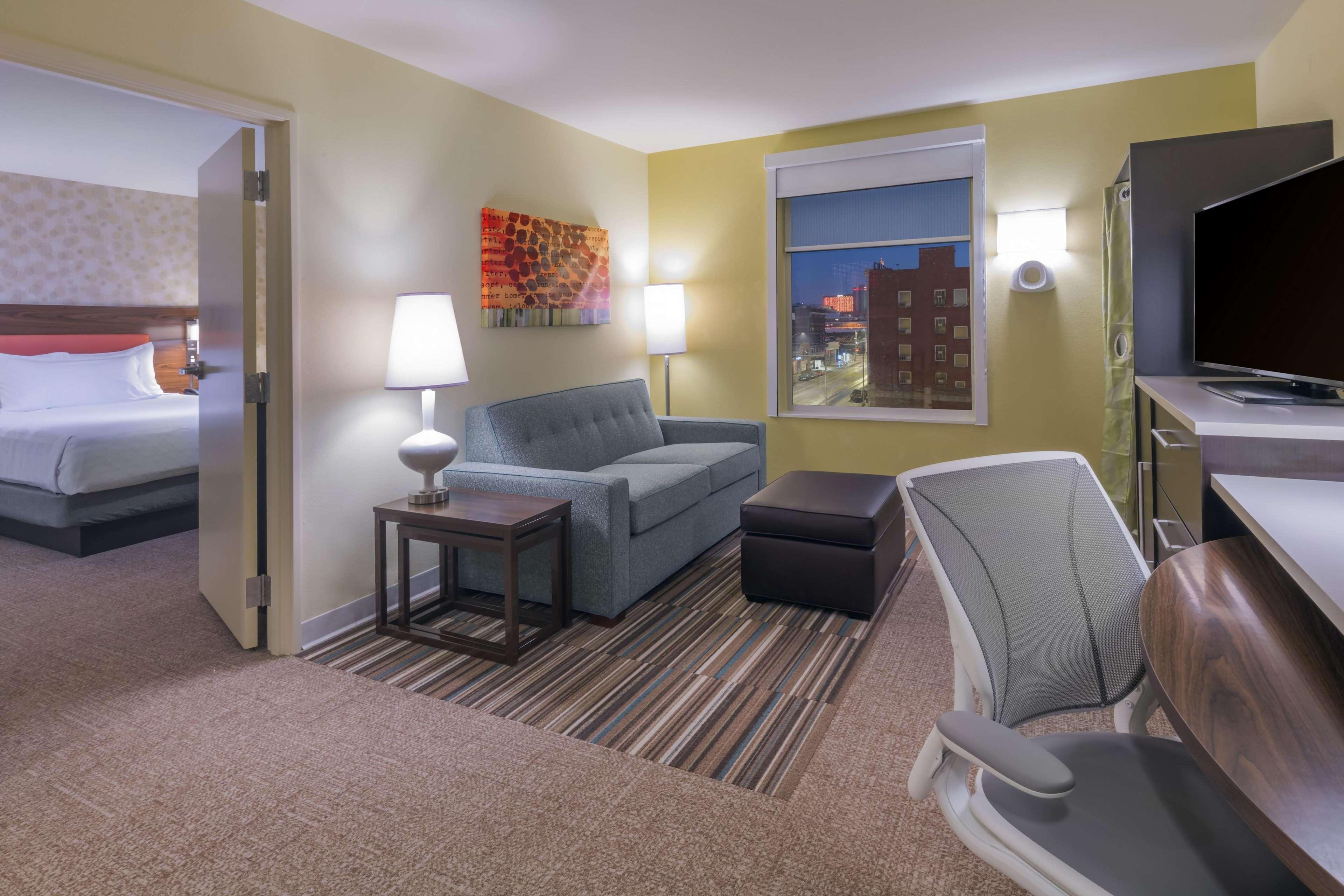 Home2 Suites Kansas City Downtown Екстер'єр фото