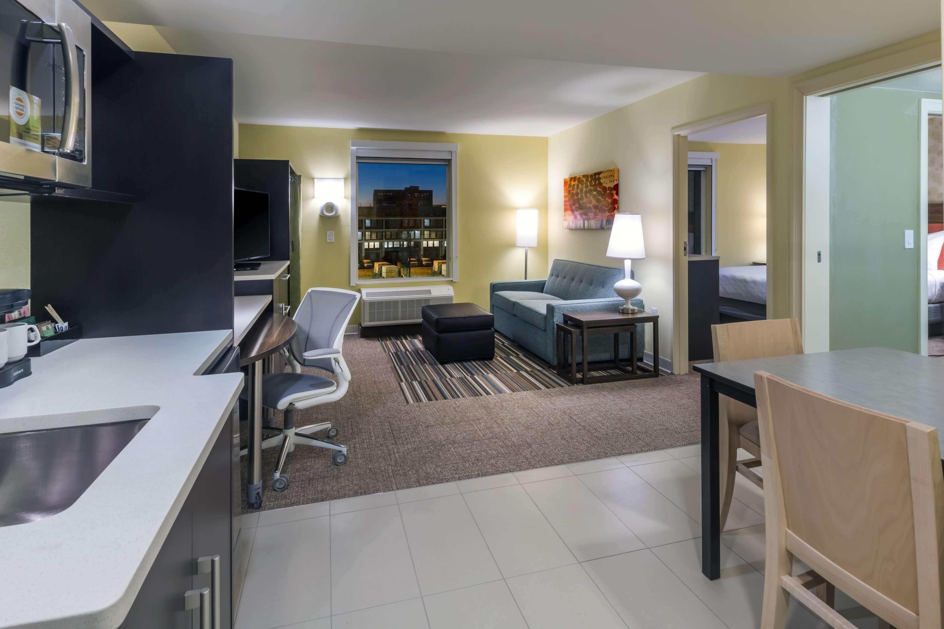 Home2 Suites Kansas City Downtown Екстер'єр фото