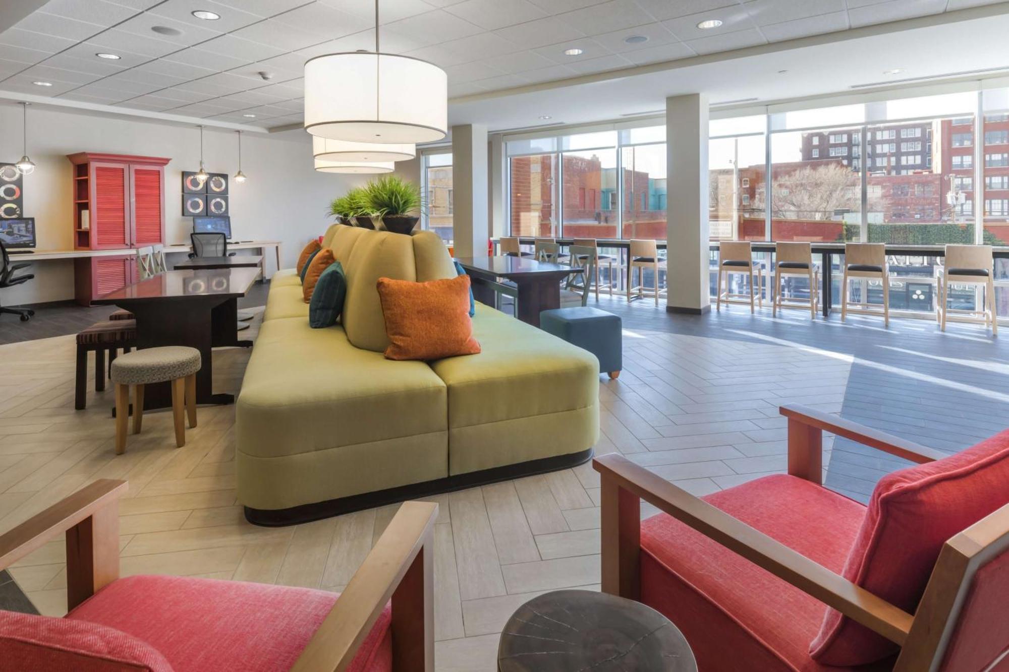Home2 Suites Kansas City Downtown Екстер'єр фото